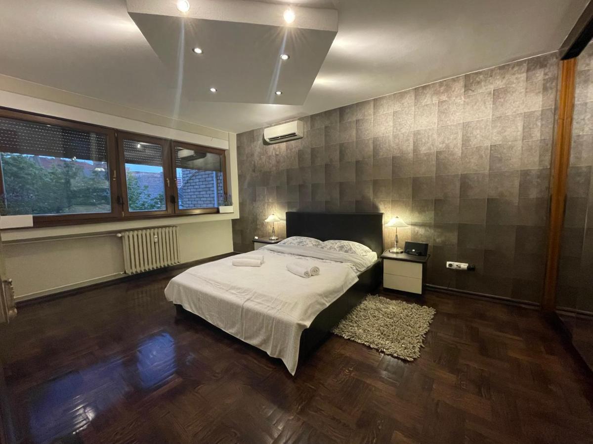 Riverside Luxury Apartment Osijek